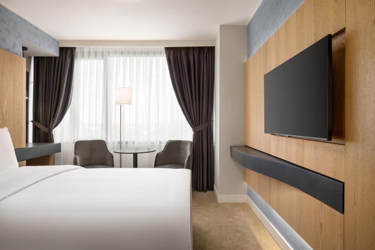 فندق Ramada By Wyndham Slatina Parc المظهر الخارجي الصورة