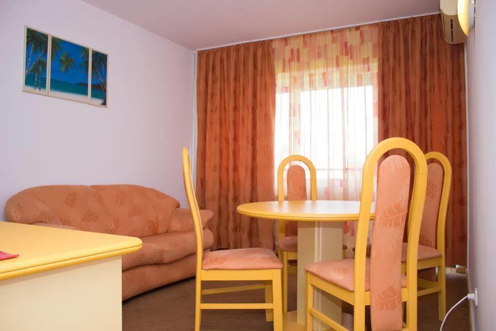 فندق Ramada By Wyndham Slatina Parc المظهر الخارجي الصورة